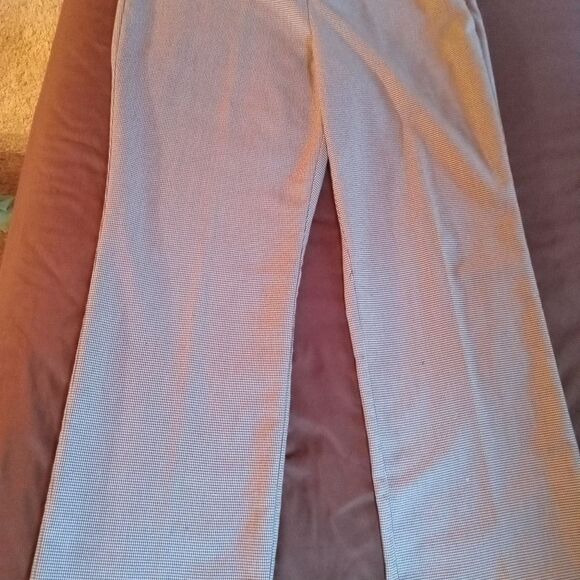Herringbone unlined full legged, dress pant. Size 16. - Picture 2 of 6